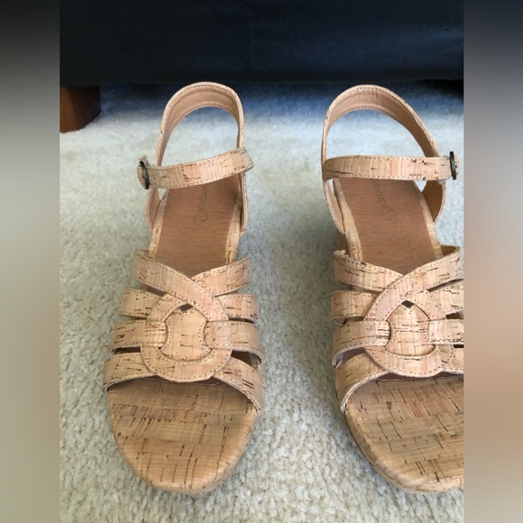 Baretraps cork sandals size 6 1/2 - Picture 6 of 6